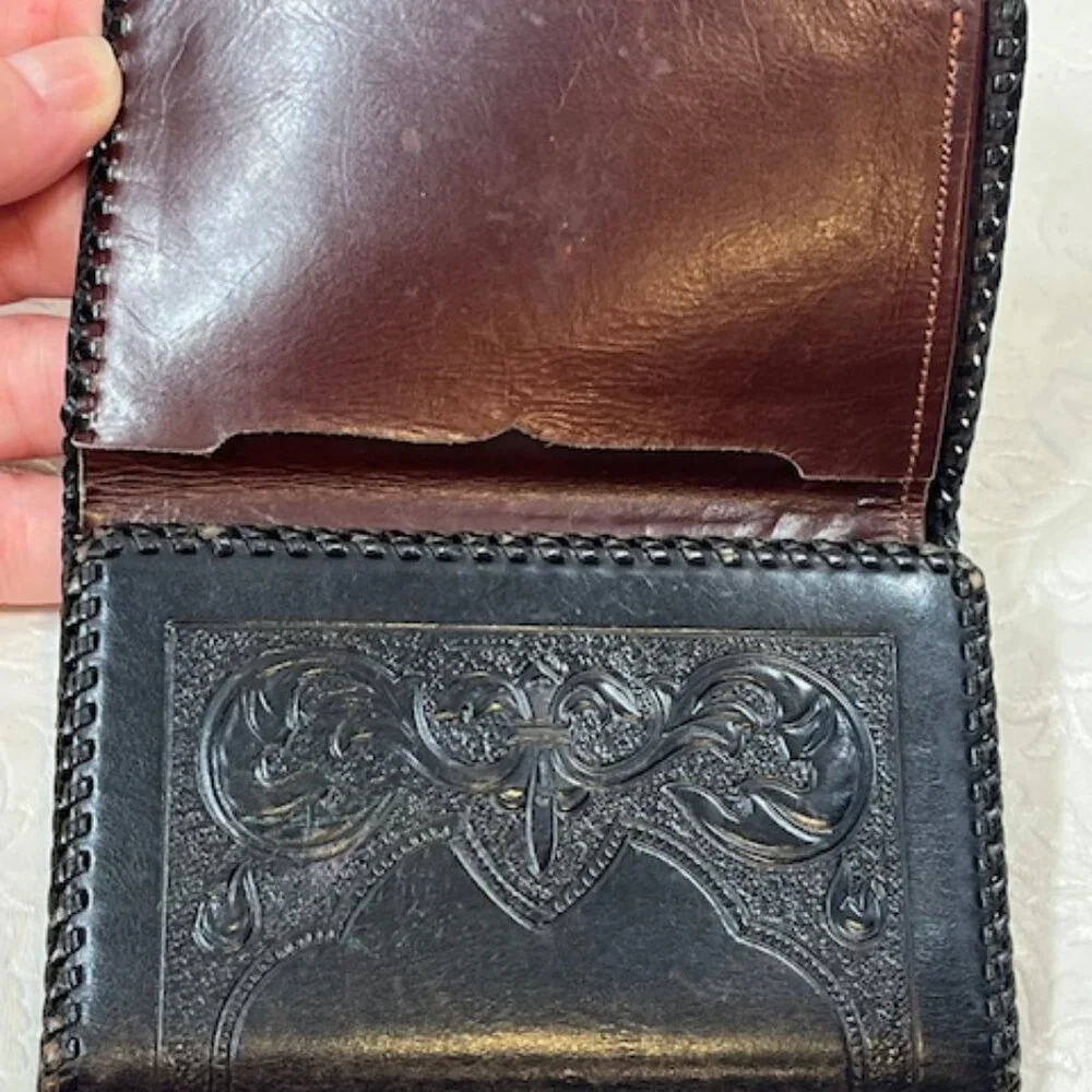 VTG Black Leather Trifold Tooled Stitched Wallet